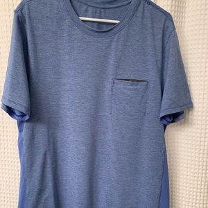 Men’s lululemon pocket T-shirt